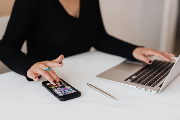 ‘Younger people are seeking advice from non-experts’